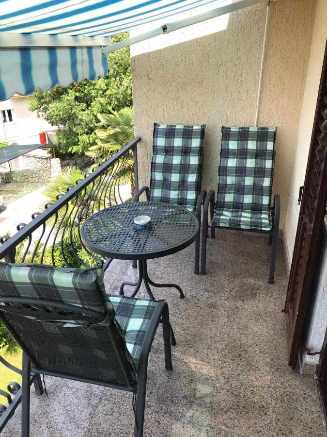 Apartman Jumic Malinska Eksteriør bilde