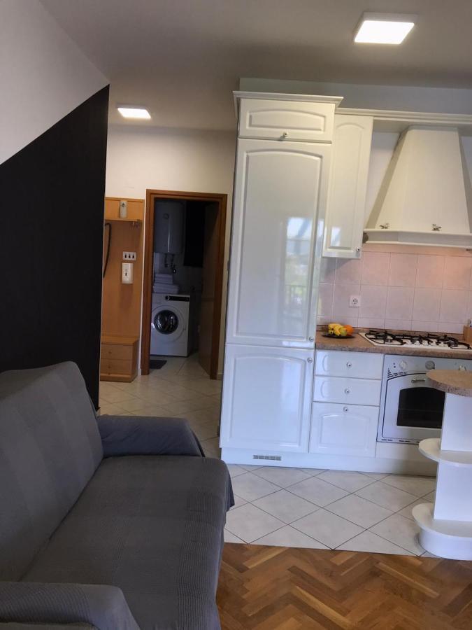 Apartman Jumic Malinska Eksteriør bilde
